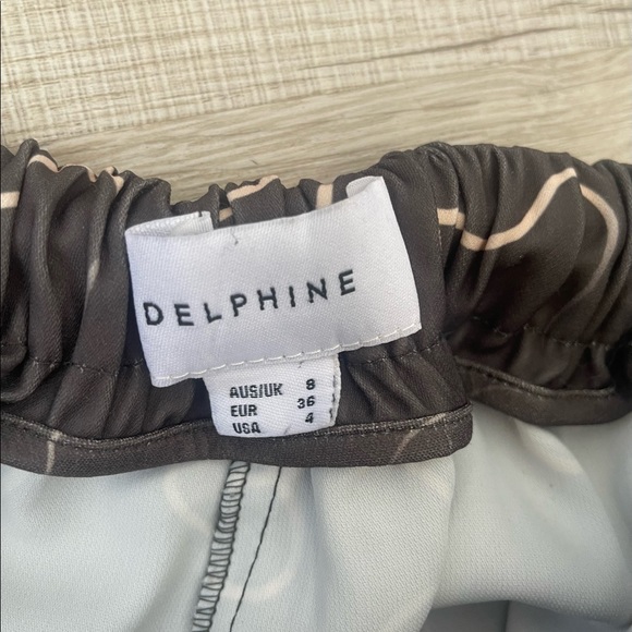 Delphine the Label Pants - Picture 5 of 6